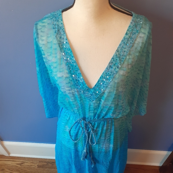 Dress EUC - Picture 3 of 3